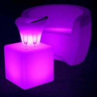 C-40 decoratieve lichtkubus op accu 40cm 16 kleuren