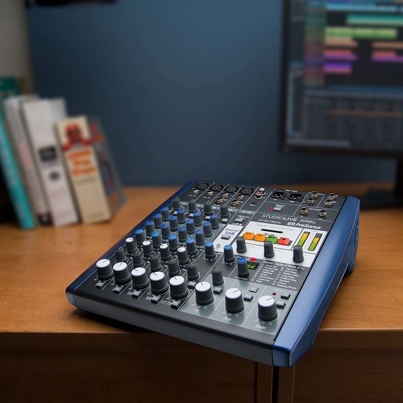 PreSonus StudioLive AR8c analoge mixer met 8x4 USB audio interface StudioLive AR8c analoge mixer met 8x4 USB audio interface