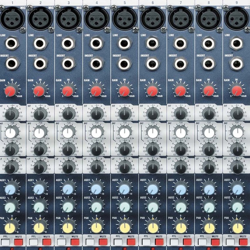 Soundcraft EPM12 12-kanaals analoge mixer EPM12 12-kanaals analoge mixer