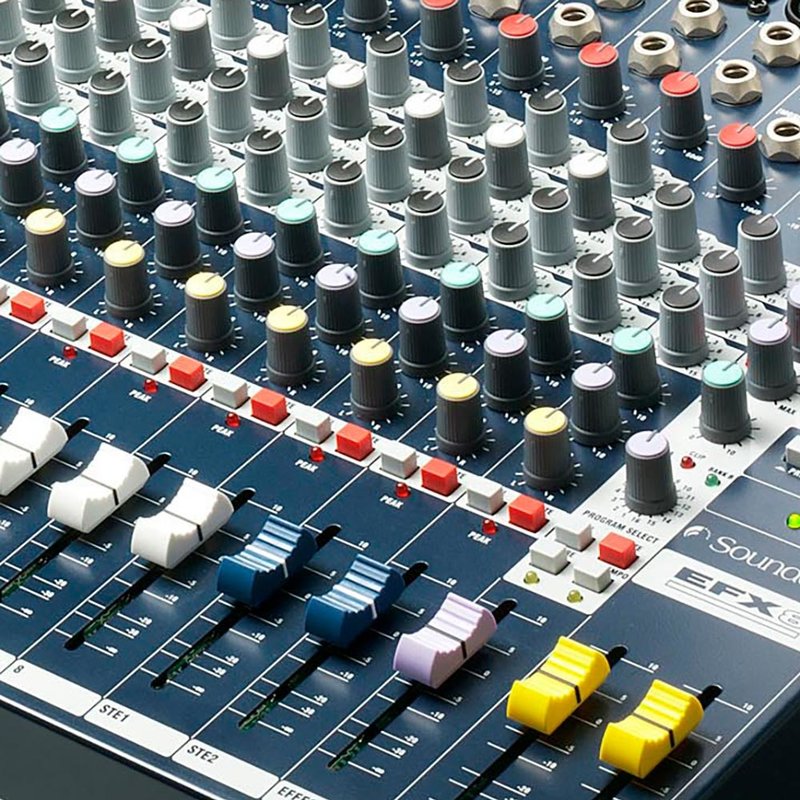 Soundcraft EFX8 8-kanaals analoge mixer met effecten EFX8 8-kanaals analoge mixer met effecten