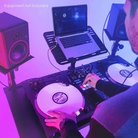 Gravity FDJT 01 dj- & studiomeubel met speaker & laptop trays FDJT 01 dj- & studiomeubel met speaker & laptop trays