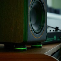 SA SM IF 01 absorberende voetjes voor speakers (4 stuks)