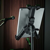 MA TTH 02 universele tablethouder voor microfoonstatief