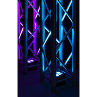 BeamZ 8x BBP94W verticale LED par op accu RGBWA+UV WDMX  + Beamz FCC9 flightcase 8x BBP94W verticale LED par op accu RGBWA+UV WDMX  + Beamz FCC9 flightcase
