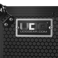 UDG Ultimate Flight Case Black Plus (W) voor XDJ-RX3 Ultimate Flight Case Black Plus (W) voor XDJ-RX3