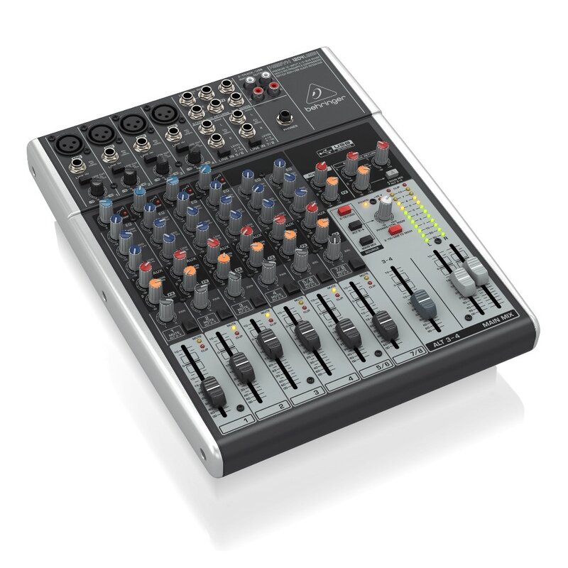 Behringer Xenyx 1204USB PA en studiomixer Xenyx 1204USB PA en studiomixer