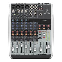 Behringer Xenyx Q1204USB PA en studiomixer Xenyx Q1204USB PA en studiomixer