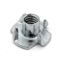 Penn Elcom T-moer 12 mm M6-schroefdraad (100 stuks) T-moer 12 mm M6-schroefdraad (100 stuks)