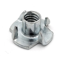 Penn Elcom T-moer 12 mm M8-schroefdraad (100 stuks) T-moer 12 mm M8-schroefdraad (100 stuks)