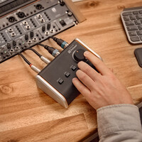 Monicon M G2 G passieve monitor controller zilver