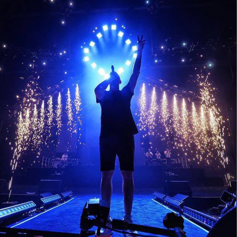 4x Sparkus 5 Sparkular machine + flightcase set