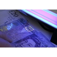 Draagbare blacklight UV lamp