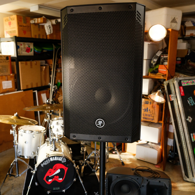 Mackie Thrash15v2 15 inch actieve speaker met BT Thrash15v2 15 inch actieve speaker met BT