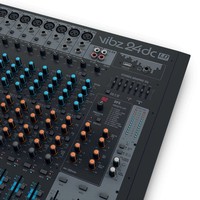 VIBZ 24DC 24-kanaals PA-mixer met effecten en compressor