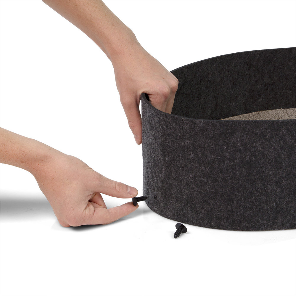 CanadianCat Company Kattenmand Owen met Krabkarton antraciet CanadianCat Company Kattenmand Owen met Krabkarton antraciet