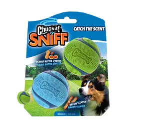 Chuckit Sniff Fetch Ball Bacon & Peanut Butter M 2-pack Chuckit Sniff Fetch Ball Bacon & Peanut Butter M 2-pack