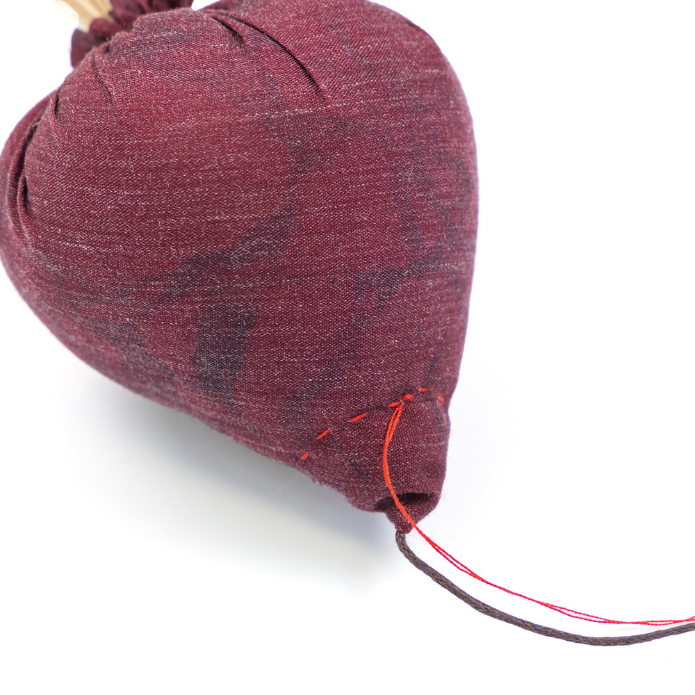 CanadianCat Company Kattenspeeltje Farmz Beetroot