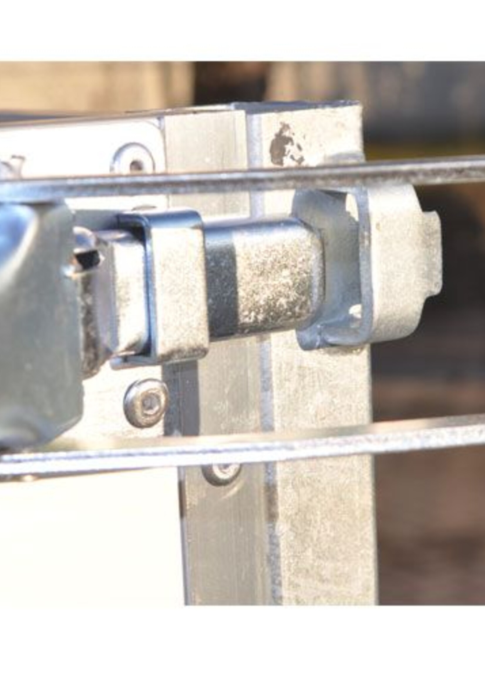 Eduard Spansluiting zijborden aanhanger op plaat 15x8 cm