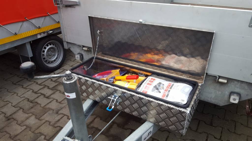 DE HAAN BOX H - 900x380x190 mm - waterdichte en stofdichte aluminium traanplaat disselbak - voorzien van vlinderslot of spansluiting