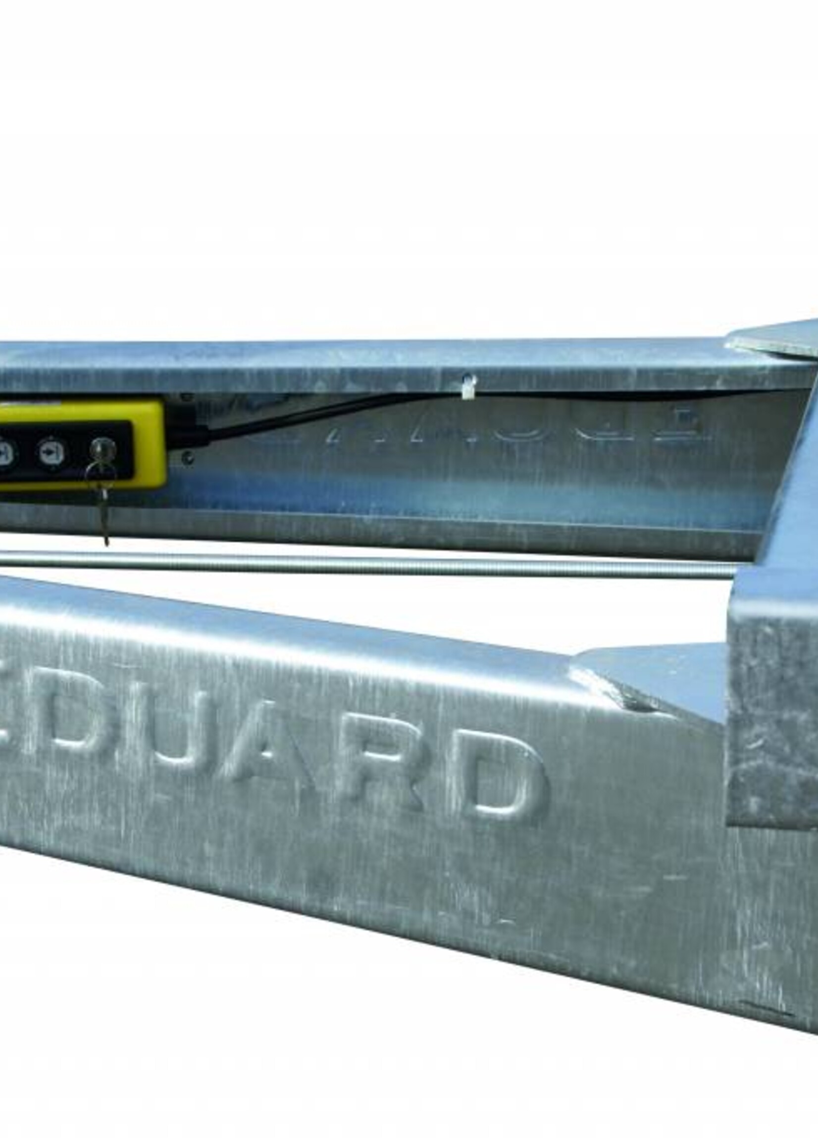 Eduard Eduard achterwaartse kipper 2700 kg elektrisch extern laden en afstandsbediening & handpomp 310x180 cm - inclusief oprijplaten & uitzetsteunen