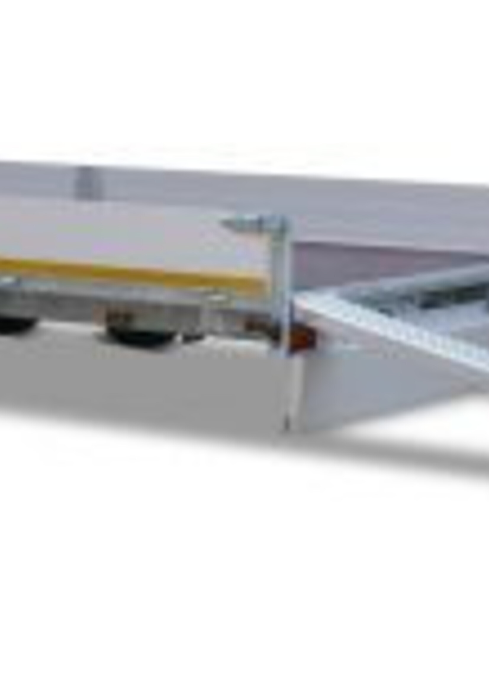 Eduard Geremde Eduard multitransporter - 606x220 cm - 3000 kg bruto laadvermogen - 63 cm laadvloerhoogte - 30 cm borden - inclusief oprijplaten en handlier