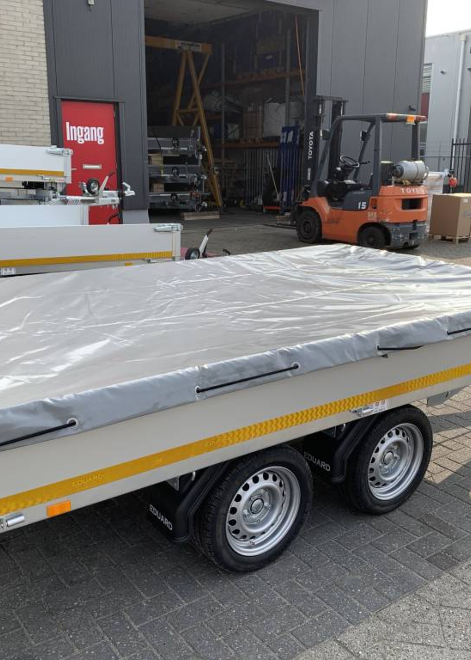Eduard Vlakzeil op maat voor Eduard aanhanger - 310x160 cm - waterdicht