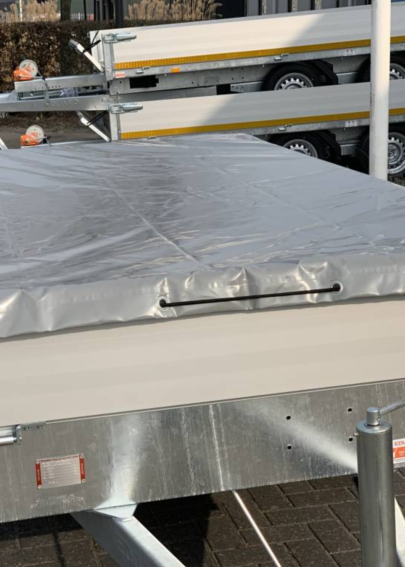 Eduard Vlakzeil  op maat voor Eduard aanhanger - 330x180 cm - waterdicht
