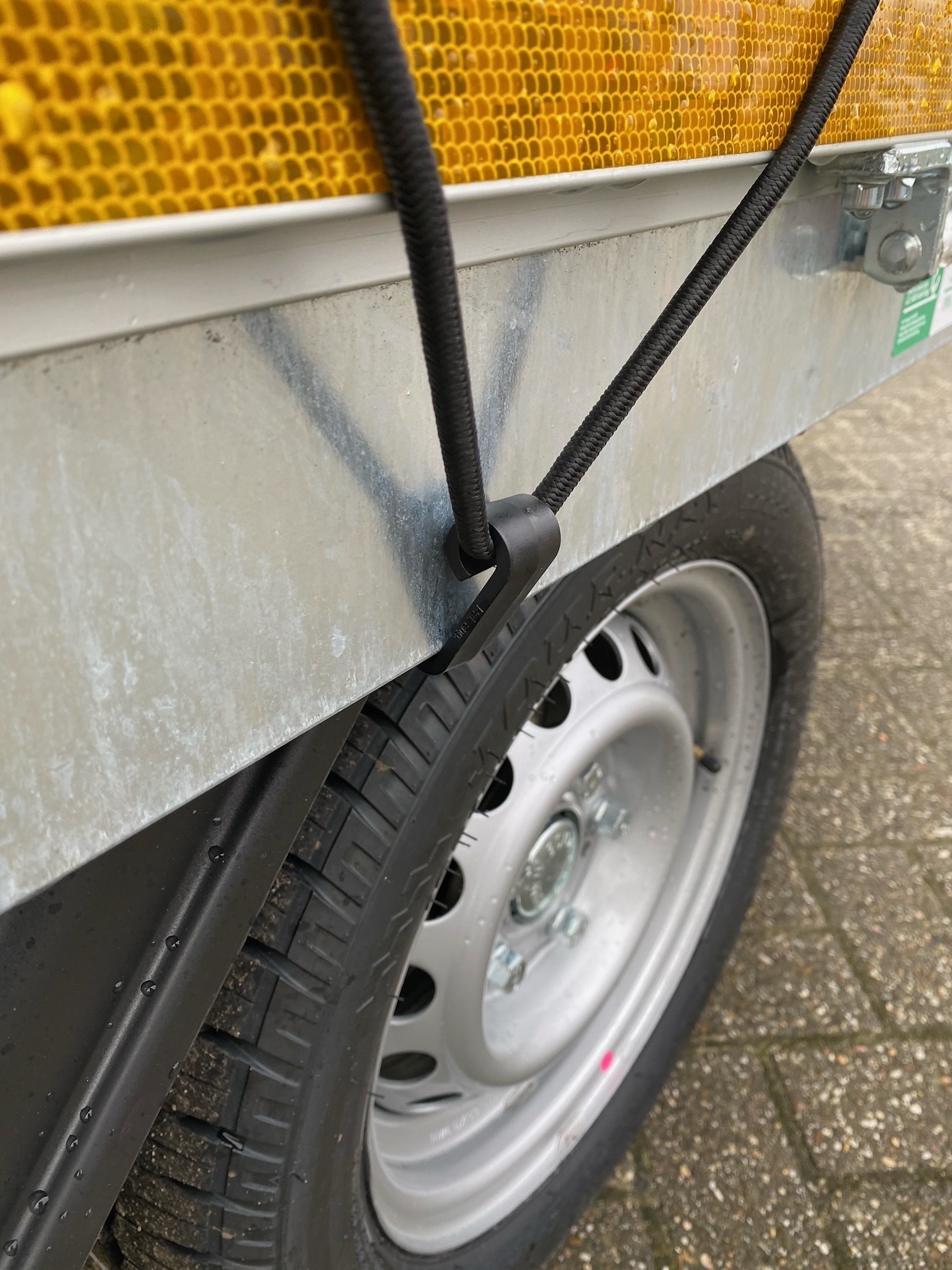 Kunststof haaksluiting voor elastiek 18 mm