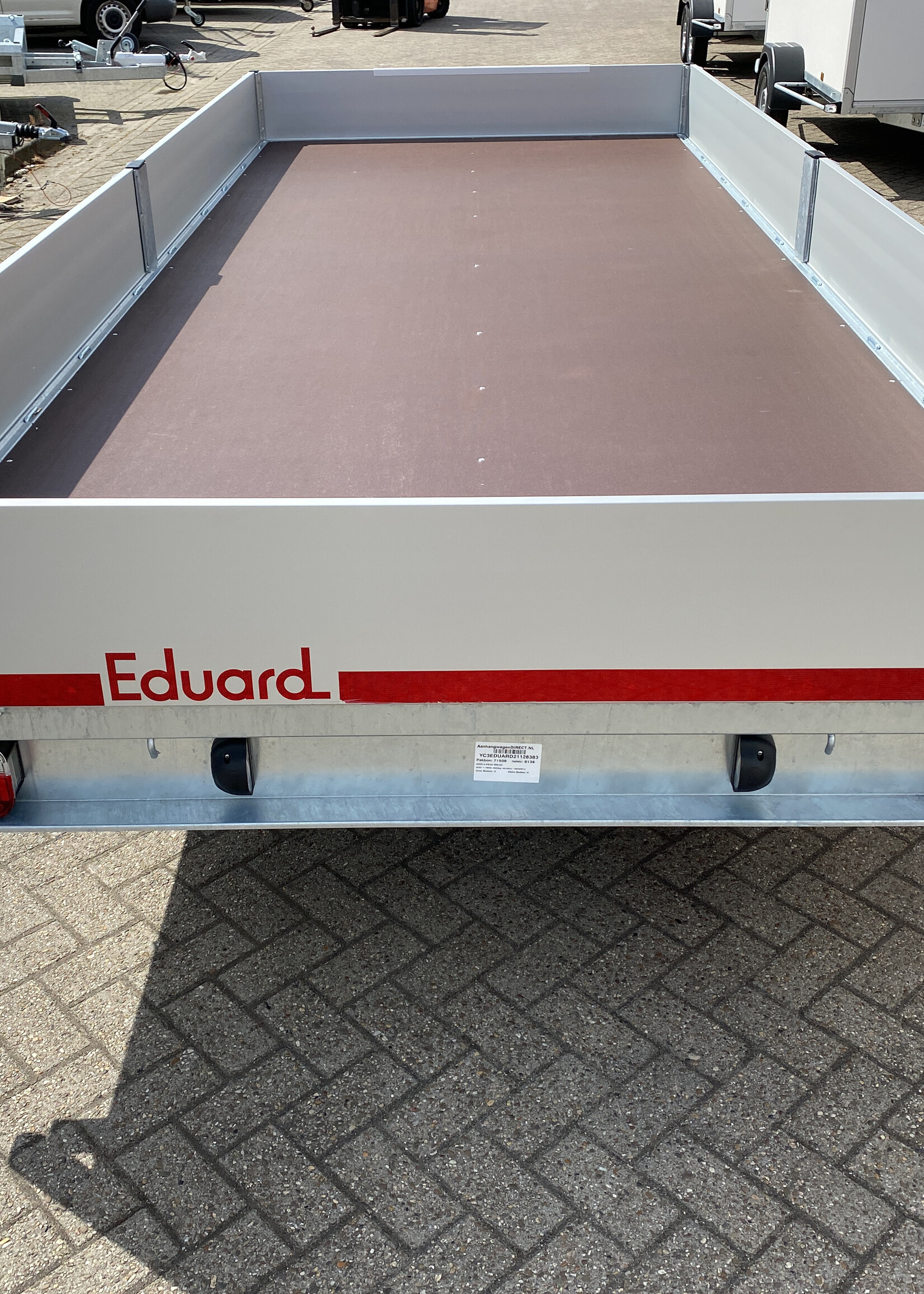 Eduard Geremde Eduard plateauwagen - 506x200 cm - 2700 kg bruto laadvermogen - 63 cm laadvloerhoogte - 30 cm borden