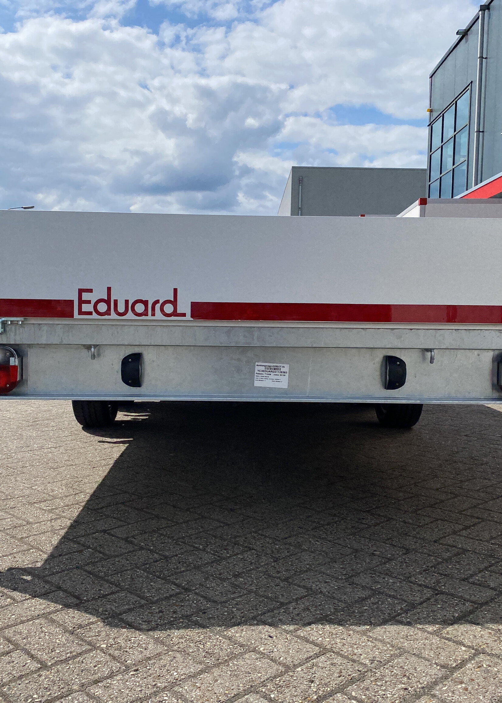 Eduard Geremde Eduard plateauwagen - 506x200 cm - 2700 kg bruto laadvermogen - 63 cm laadvloerhoogte - 30 cm borden
