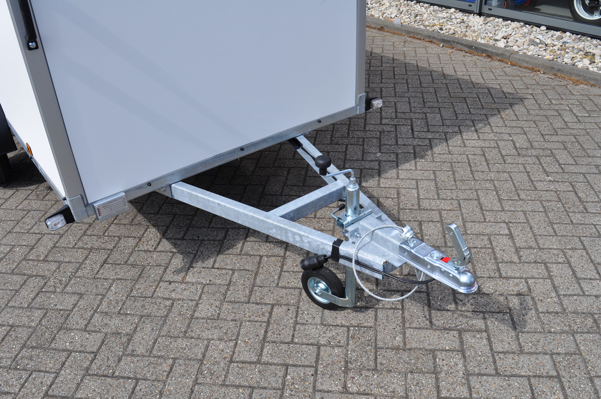 Powertrailer Power Serie 11 gesloten aanhangwagen - 300x150x150 cm - 750 kg bruto laadvermogen - ongeremd