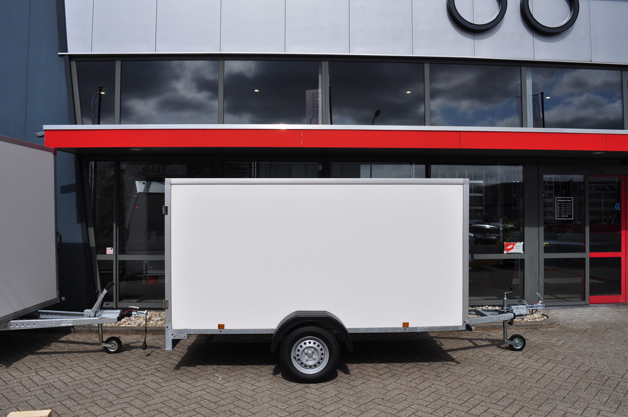 Powertrailer Power Serie 11 gesloten aanhangwagen - 300x150x150 cm - 750 kg bruto laadvermogen - ongeremd
