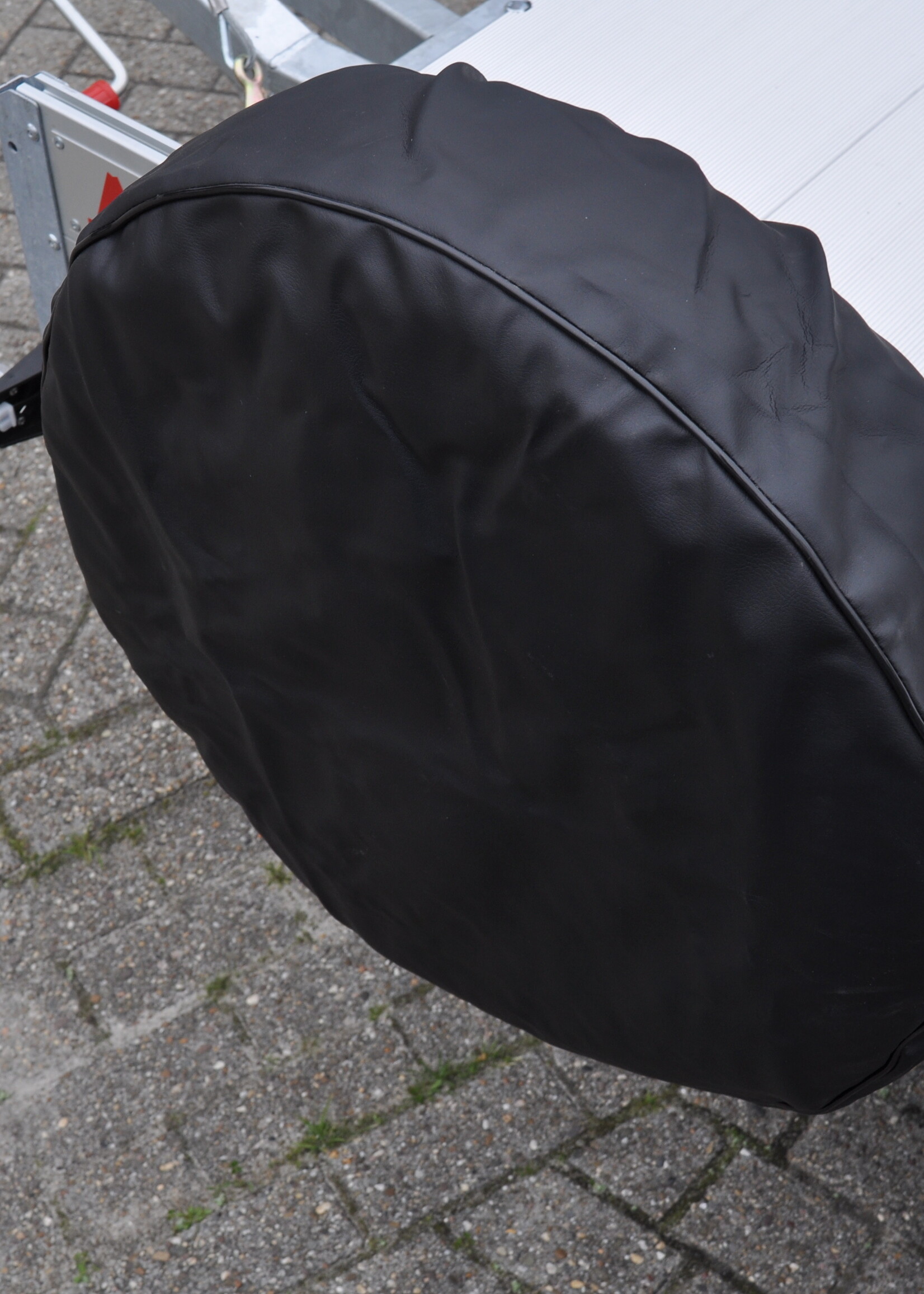 Cantonal Zwarte reservewiel hoes - 14/15 inch - Ø65x21 cm