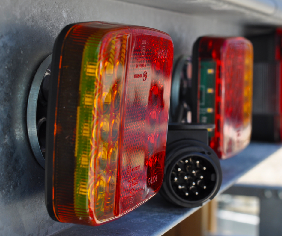 Hilarisch conjunctie eeuw Draadloze LED verlichting voor de aanhanger- Met magneten - Aanhanger  onderdelen voordelig bestellen