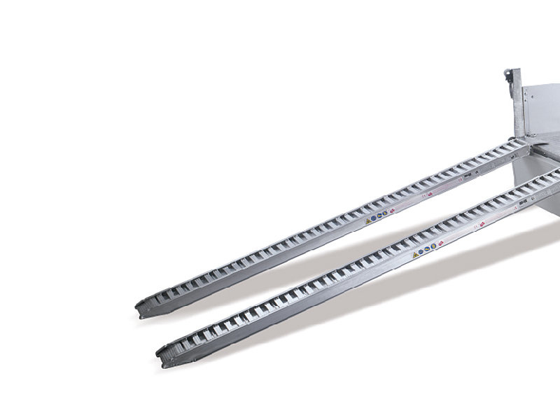 Oprijplaten aluminium 2800 kg draagvermogen - 2650x300 mm - 2 stuks - geschikt voor Humbaur HTK kipper