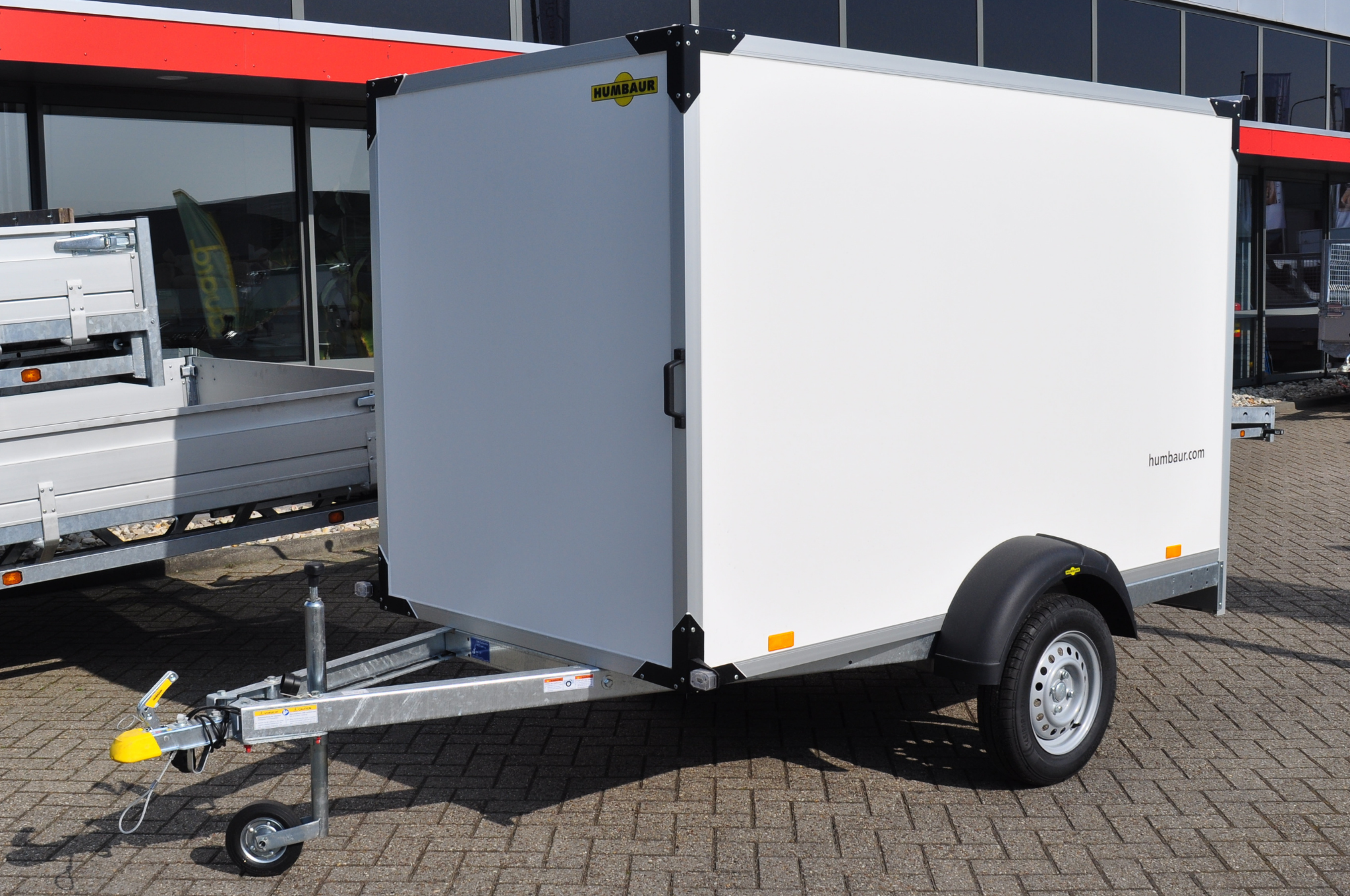 Humbaur HK 752513-15P gesloten aanhanger - 750 kg bruto laadvermogen - 251x132x152 cm laadoppervlak - ongeremd