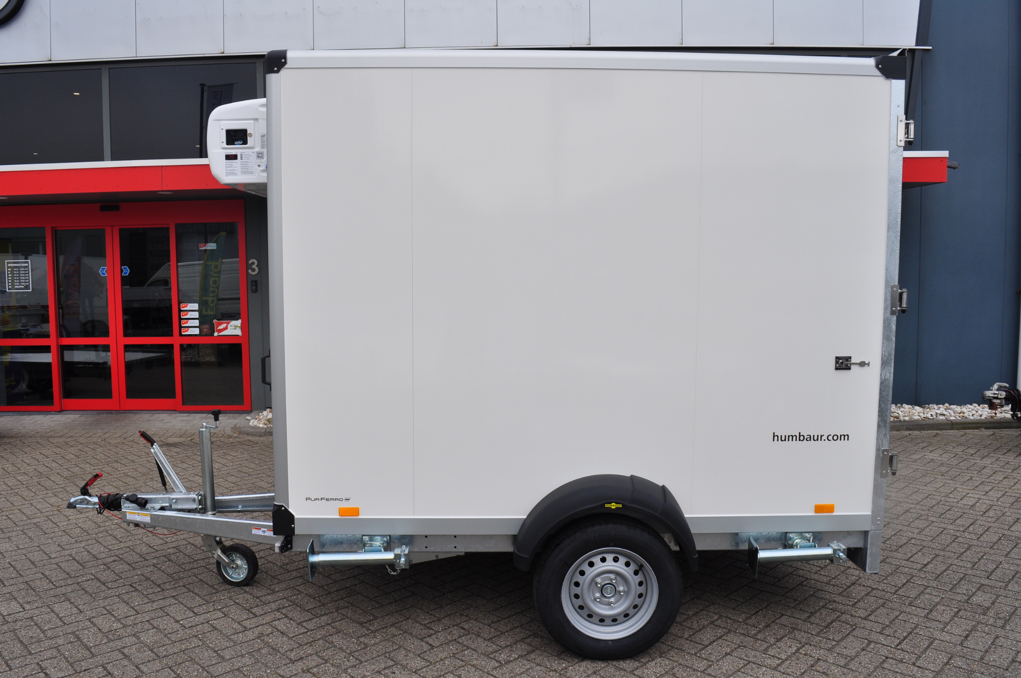 Humbaur HGK 13 27 16 - 21 PF 60 Deluxe - 1300 kg bruto laadvermogen - 263x147 cm laadoppervlakte - geremd