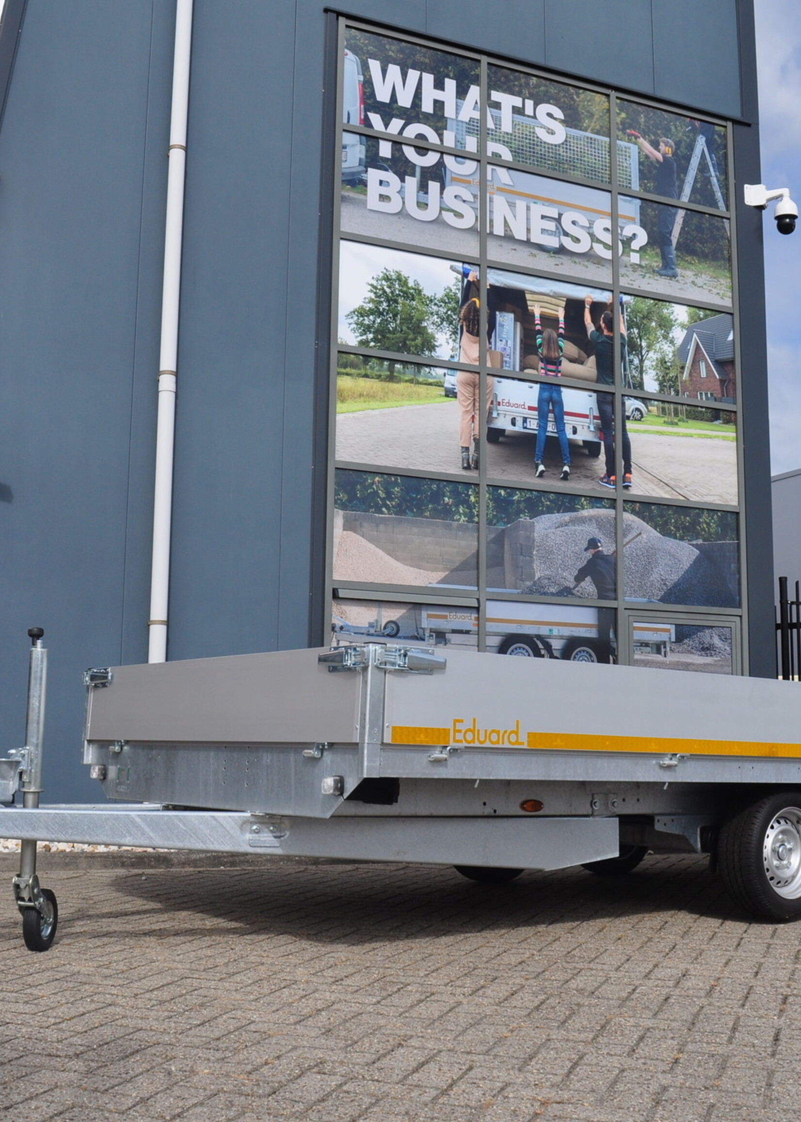 Eduard Geremde Eduard plateauwagen - 556x200 cm - 3500 kg bruto laadvermogen - 63 cm laadvloerhoogte - 30 cm borden