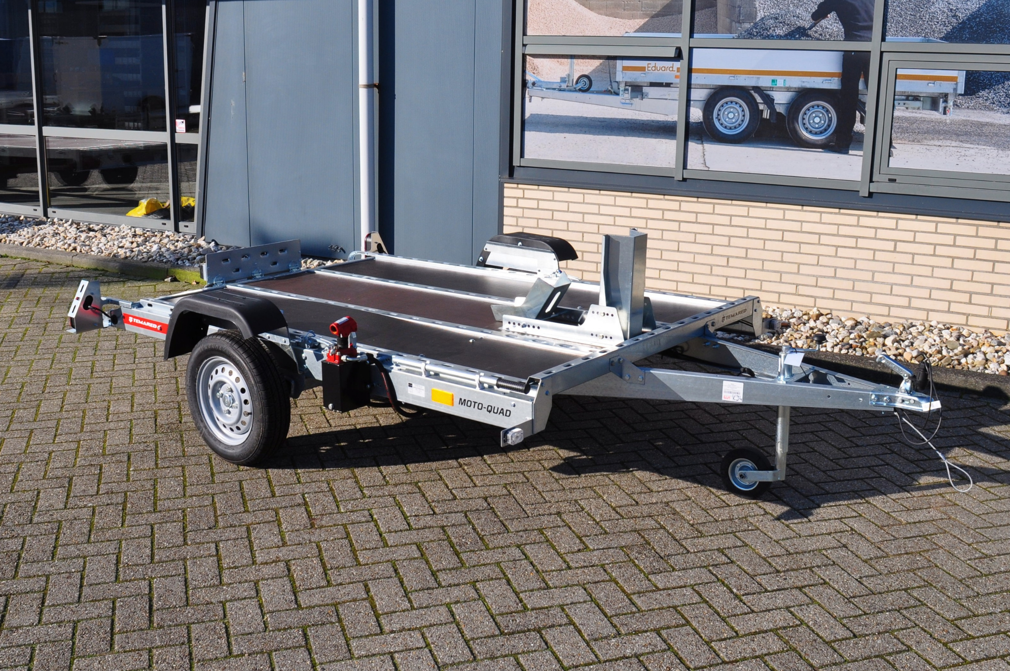 Zakbare motortrailer - 246x160 cm - 750 kg - ongeremd - motor/quad trailer - voorzien van handpomp