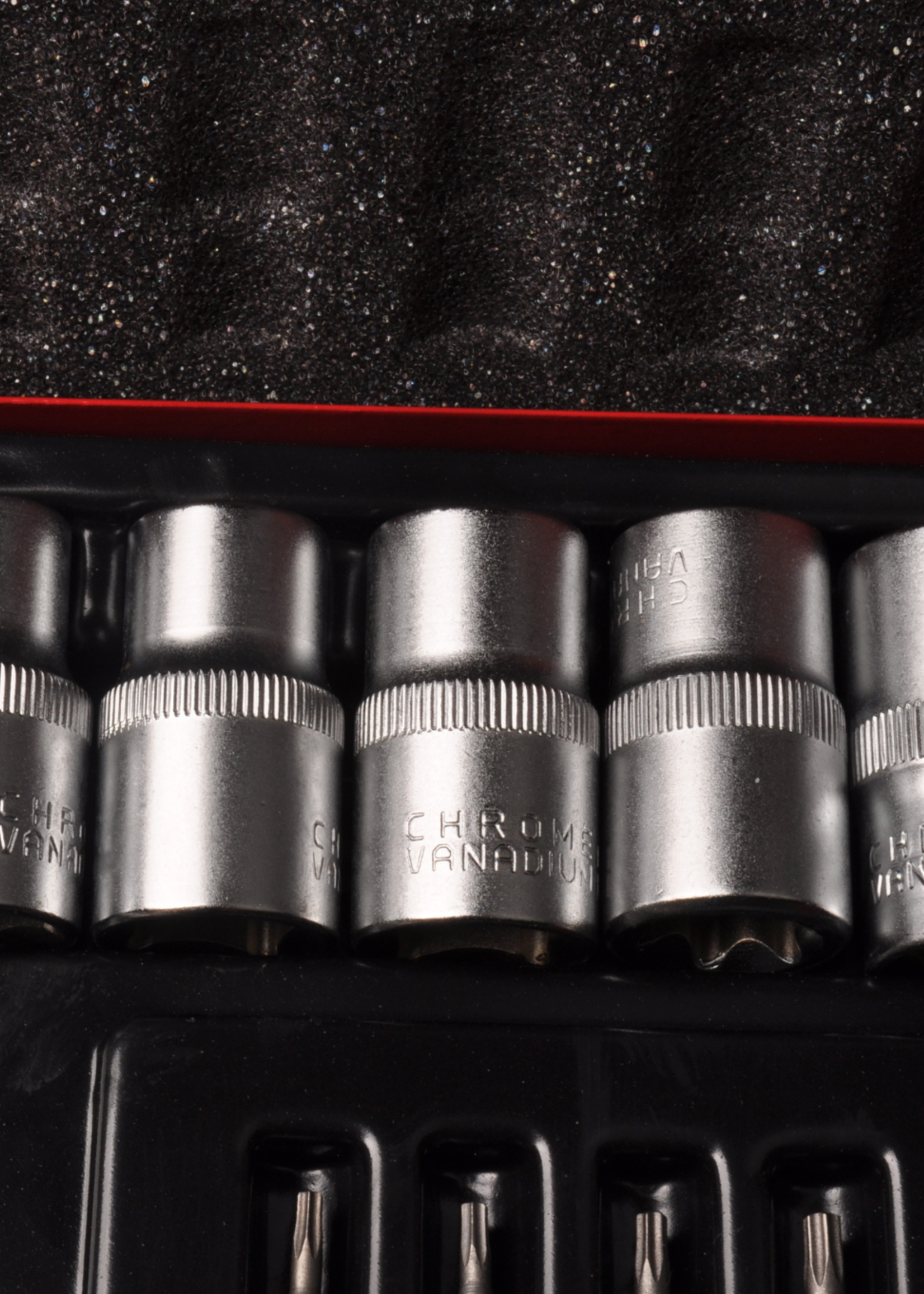 Cantonal Doppen + bitset 1/4 1/2 torx - verpakt in metalen doos - chroom vanadium kwaliteit