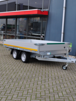 Eduard Geremde Eduard 3-zijdige kipper - 330x180 cm - 3000 kg bruto laadvermogen - elektrisch, extern laden - 63 cm laadvloerhoogte - inclusief oprijplaten & uitzetsteunen