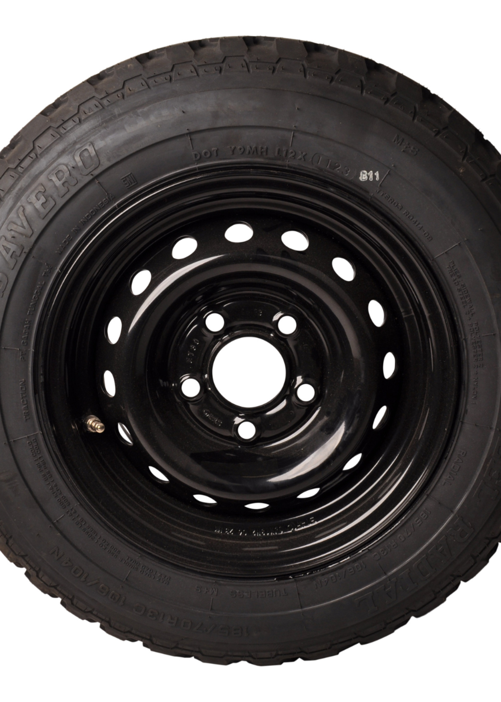 Savero Compleet wiel met offroad profiel en zwarte velg  - 185/70R13C  band + velg - mercedes steek: 5x112 - draagvermogen 950 kg -  67 mm naafdiameter
