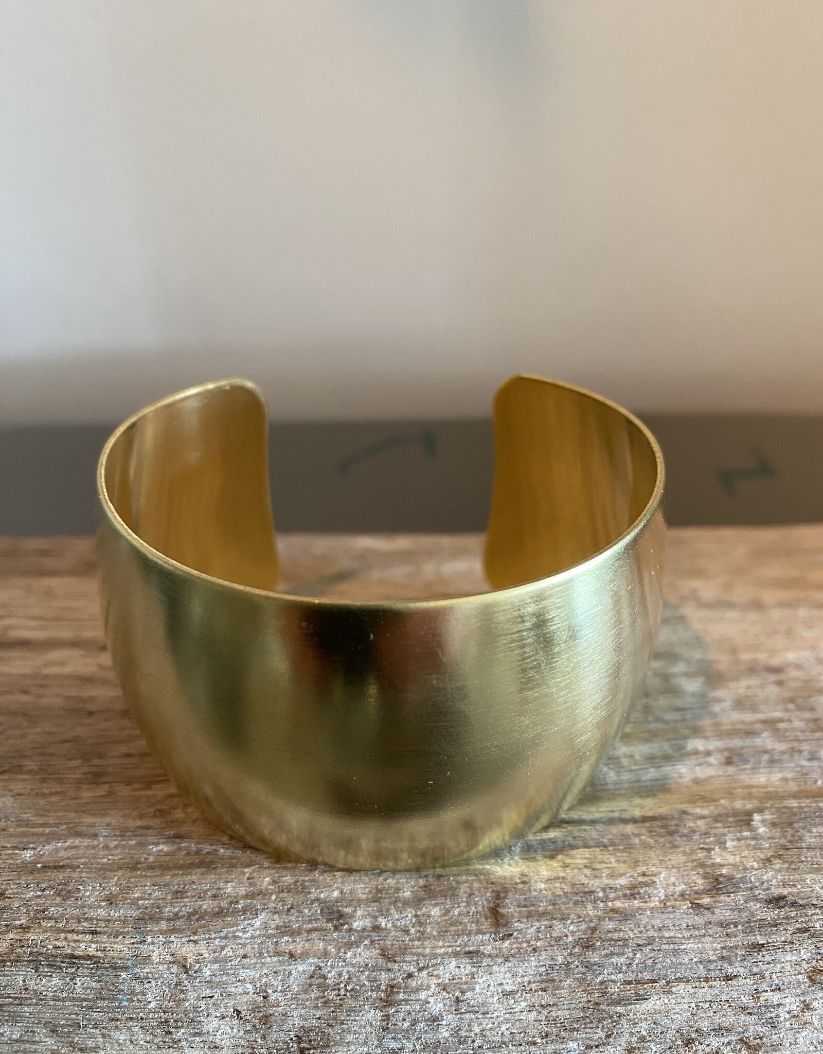 MIEQ Gladde messing afgeronde armband 3.7 cm breed