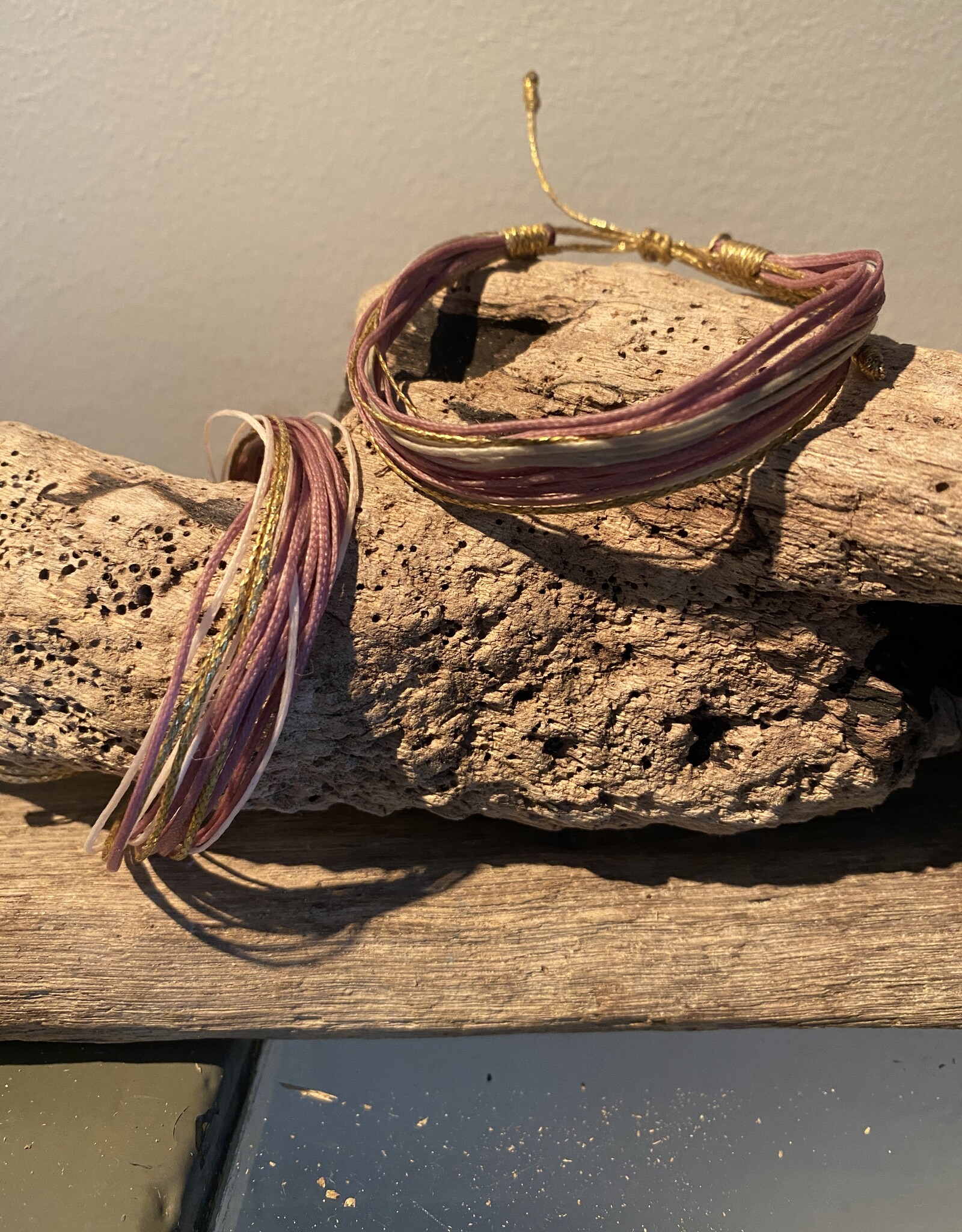 MIEQ Piranesi Pink Armband