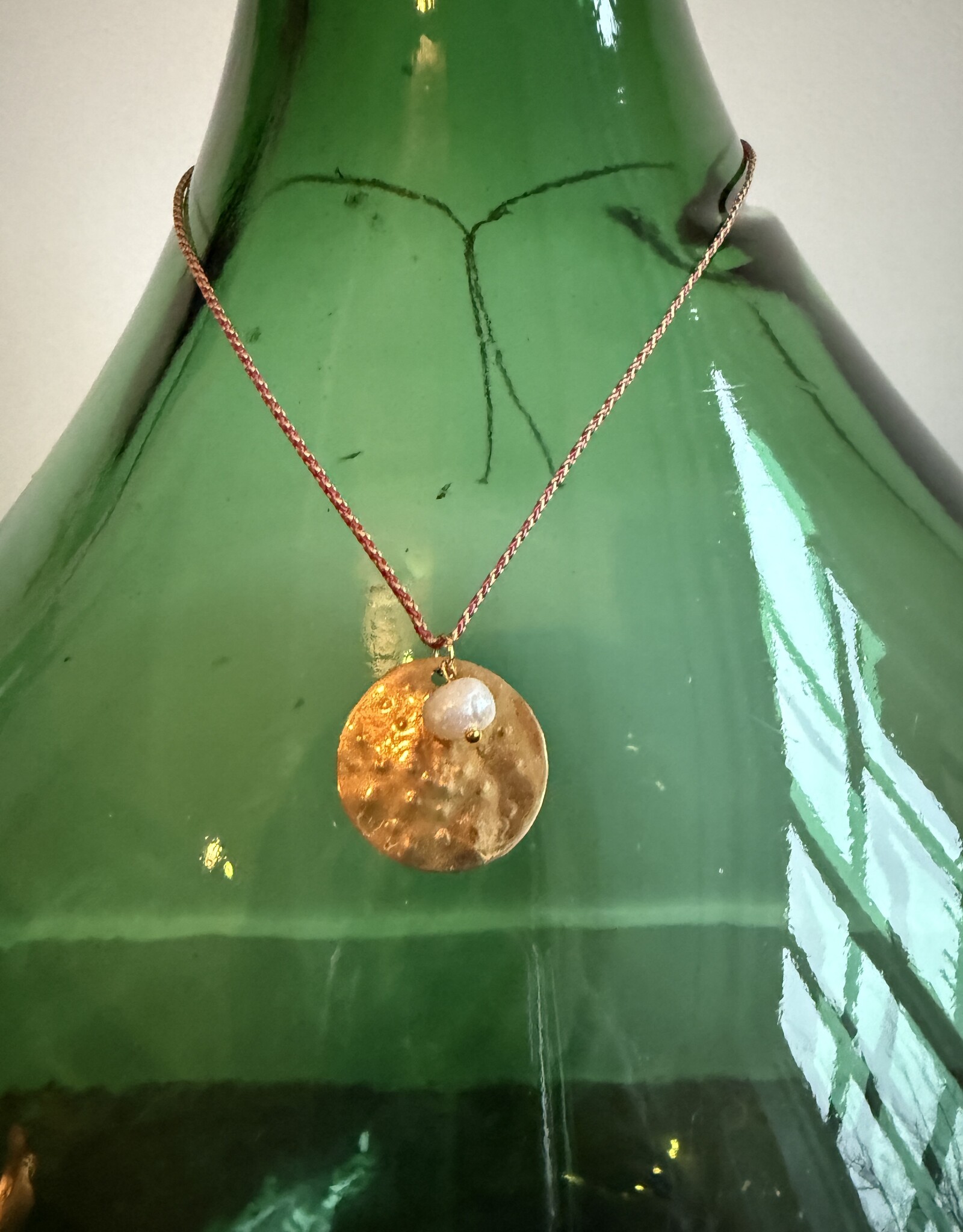 MIEQ Ketting parel in de zon