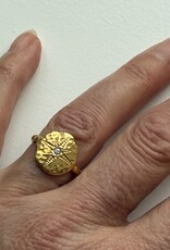 MIEQ MIEQ's ring met Cirkonia