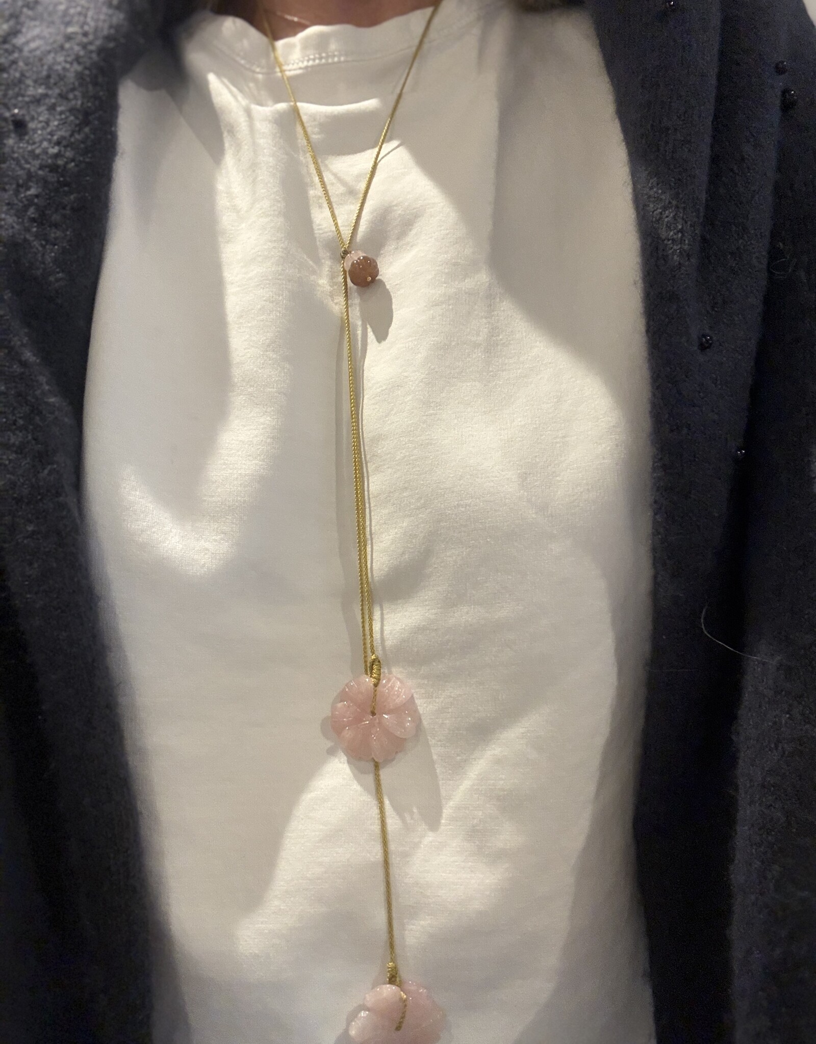 MIEQ Ketting met prachtige bloem rozenkwarts
