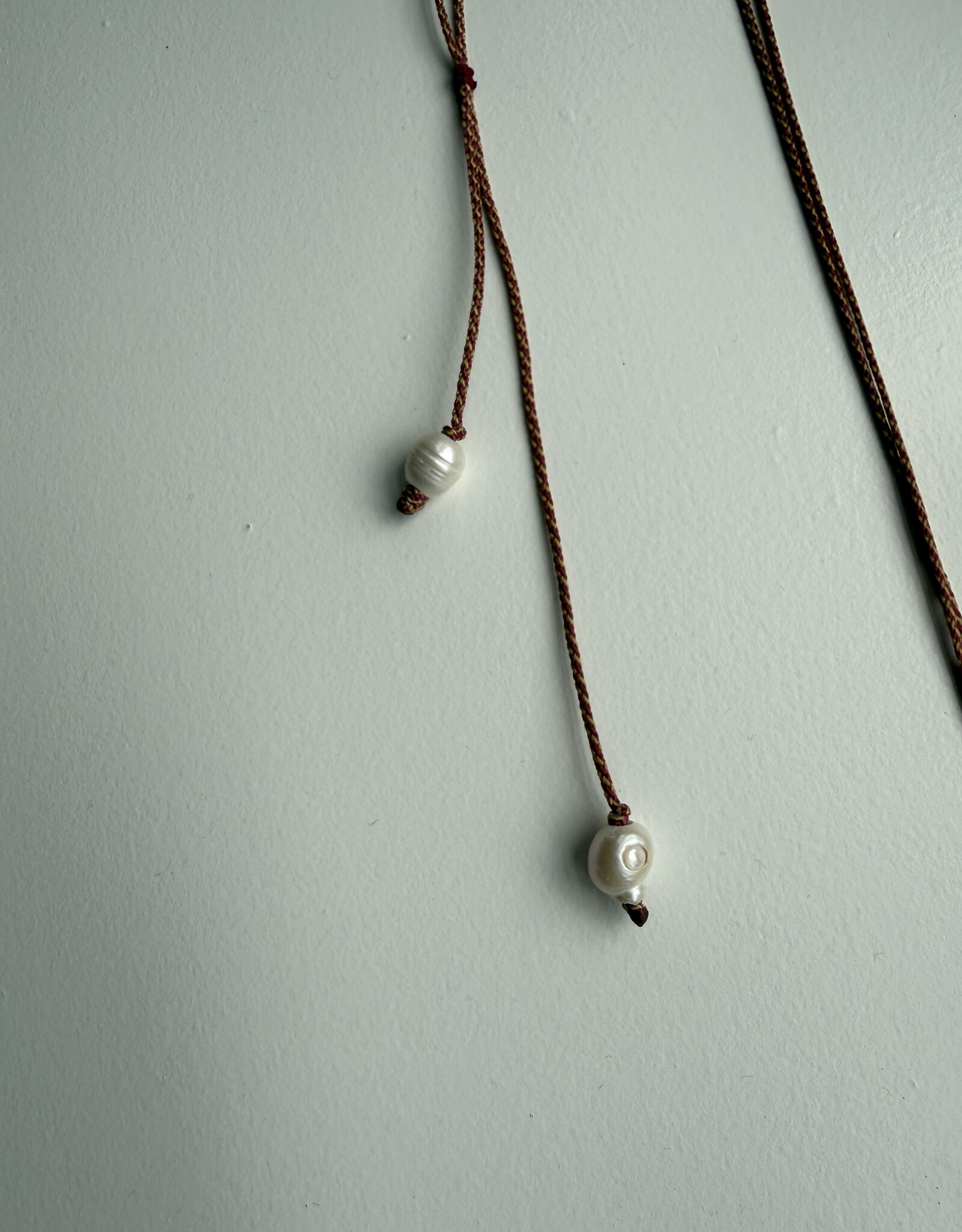 MIEQ Ketting groot hart aan goud/rode draad