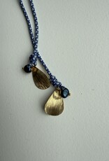 MIEQ ketting vis aan blauw draad met parels