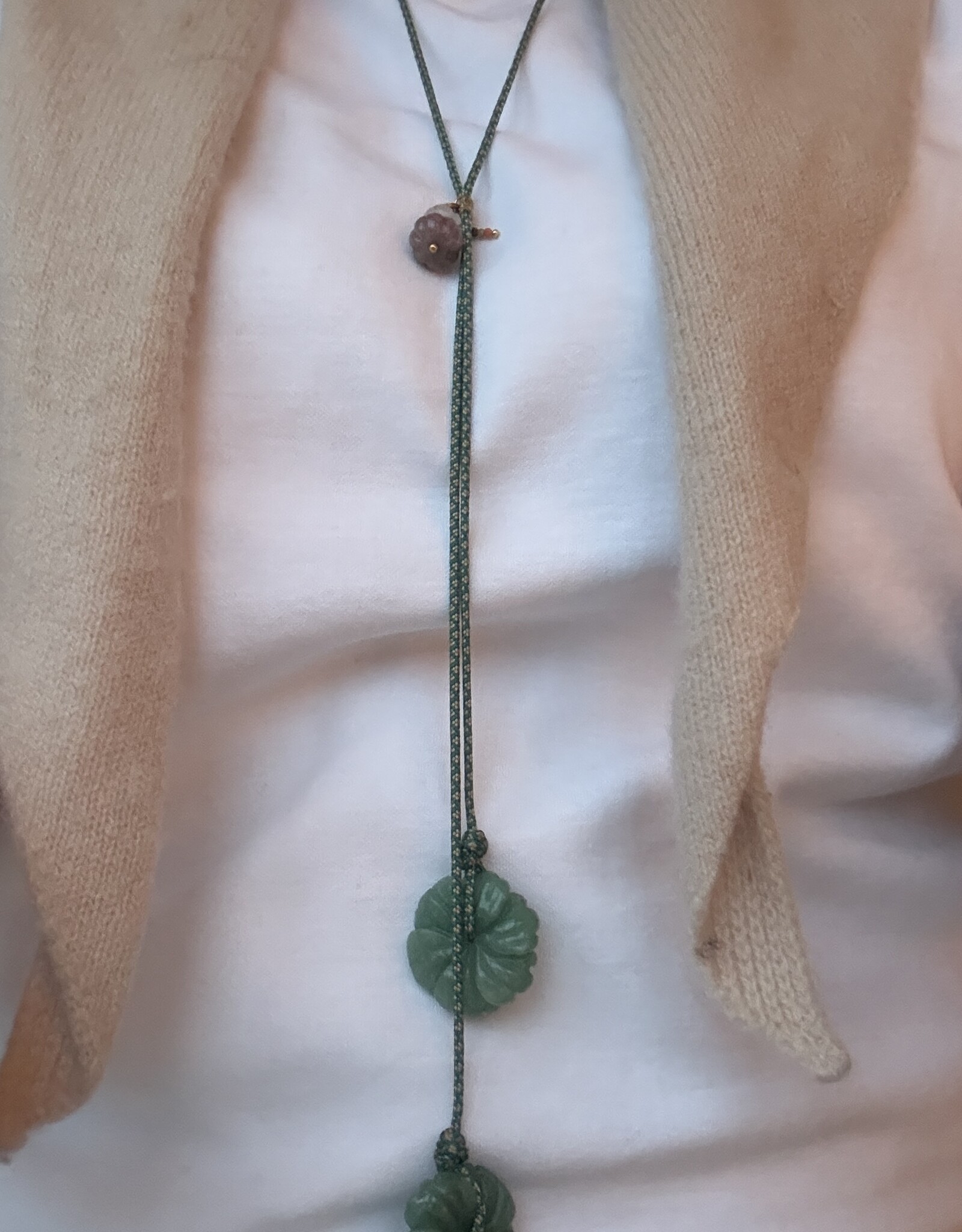 MIEQ Ketting met prachtige bloem van groene steen